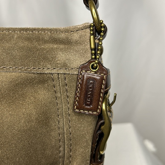 COACH Y2K mini ash brown suede leather shoulder bag. Vintage. Gold hardware.